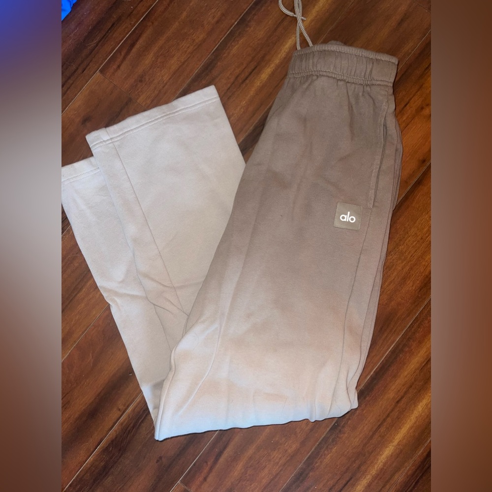 Ombré Alo sweats